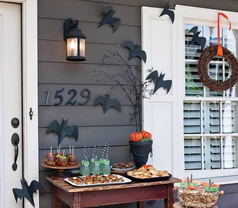 Halloween front porch