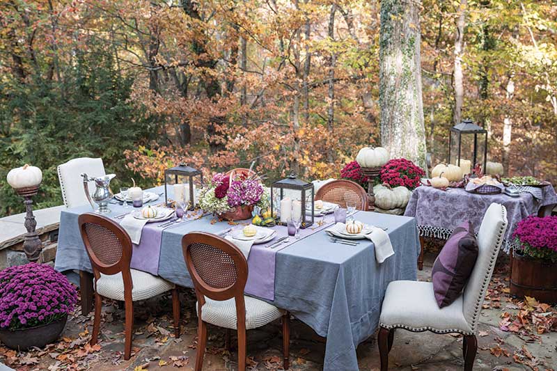 Deep purple Autumn tablescape